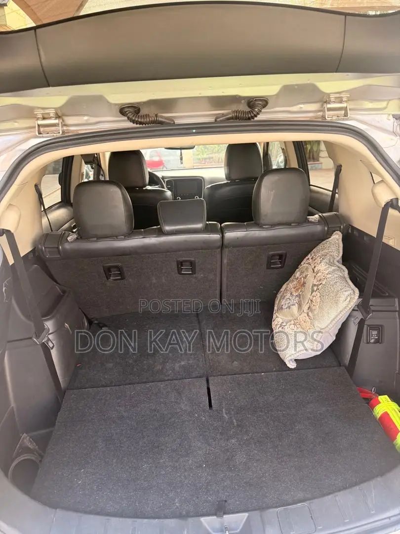 Mitsubishi Outlander 2.0 PHEV AWD 2021
