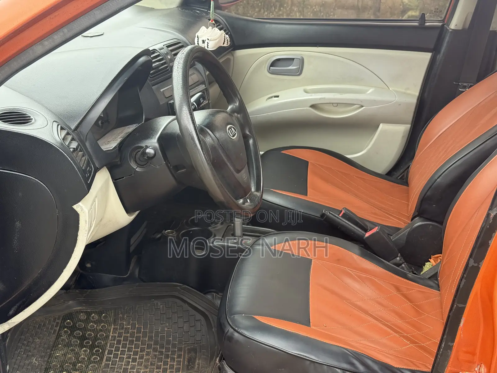 Kia Morning 2011 Orange