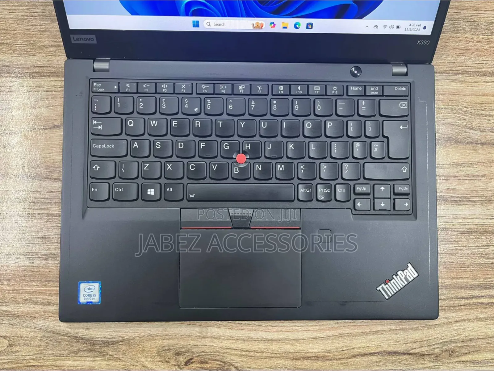 New Laptop Lenovo ThinkPad X390 Yoga 8GB Intel Core i5 SSD 256GB