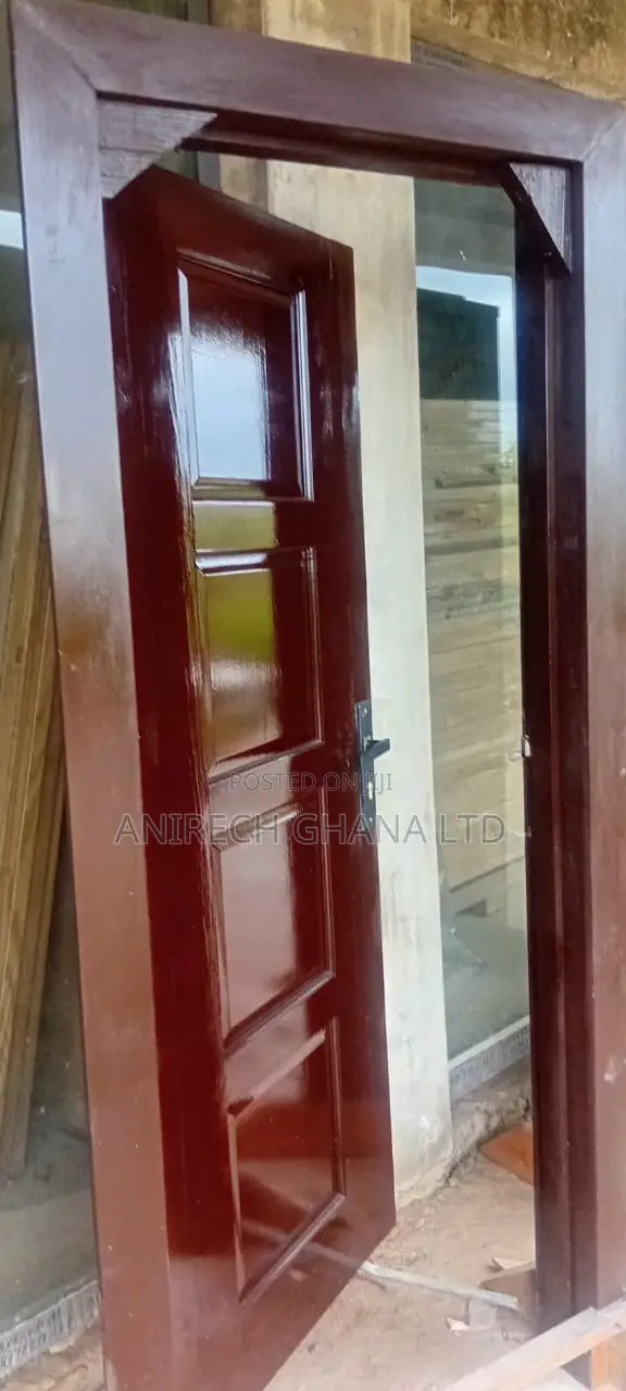 4 Panels Wooden Door Complete With Frames, Achitraves