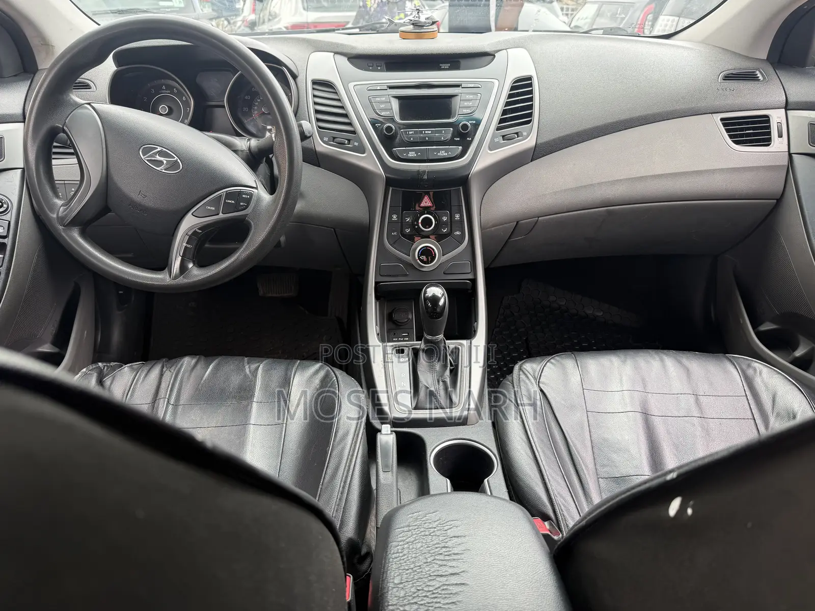 Hyundai Elantra 2016 Silver