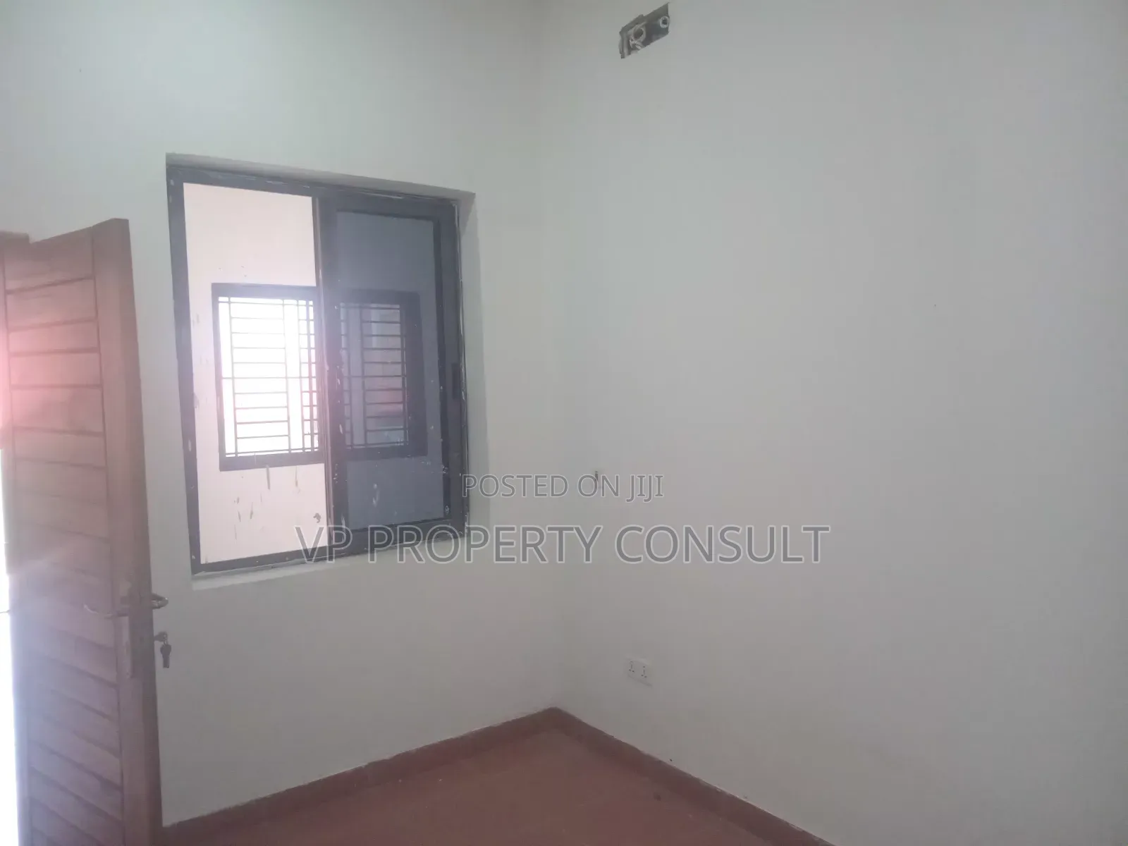 1bdrm Apartment in Afoko Foto for rent
