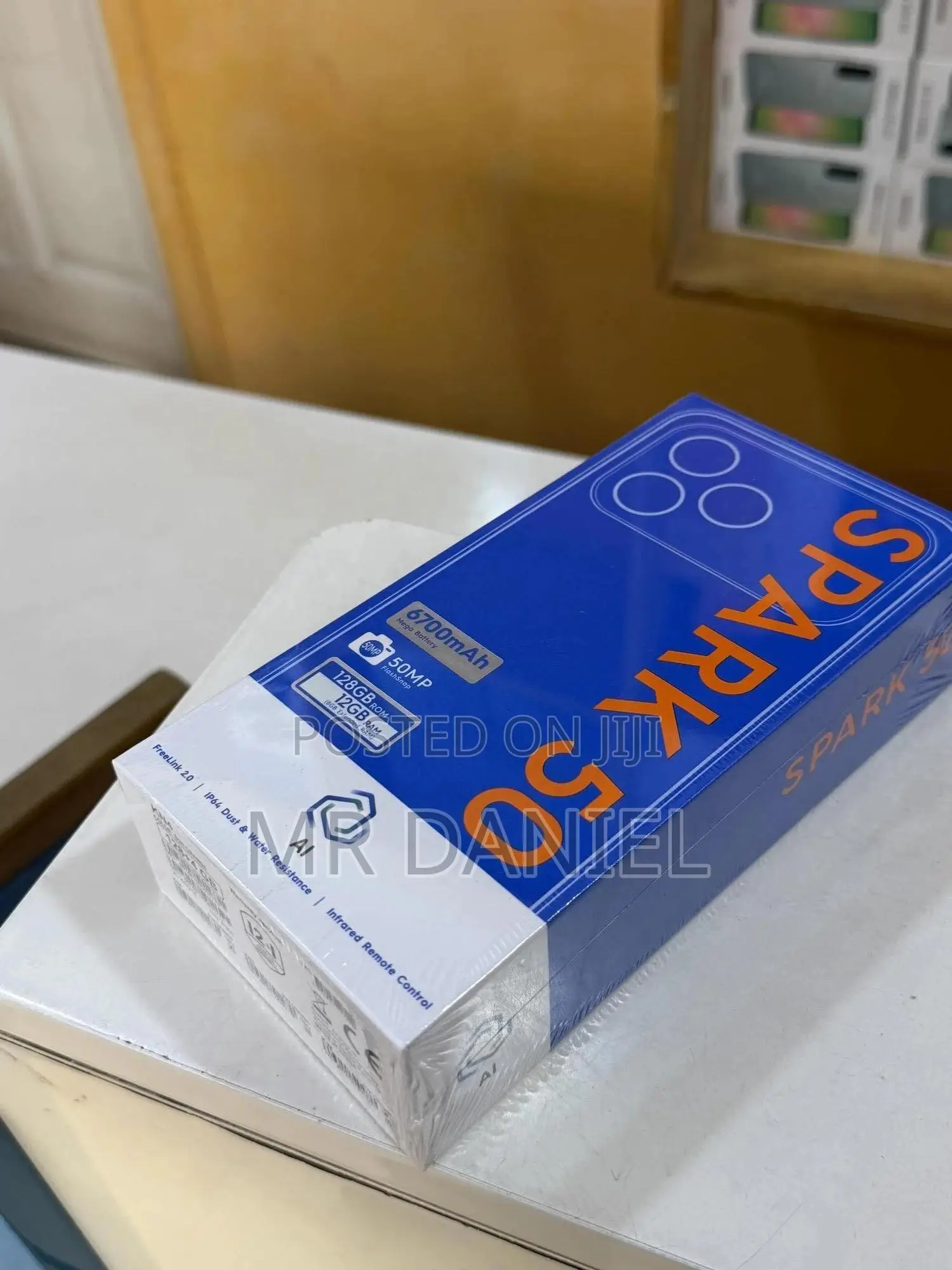 New Tecno Spark 50 128 GB Orange