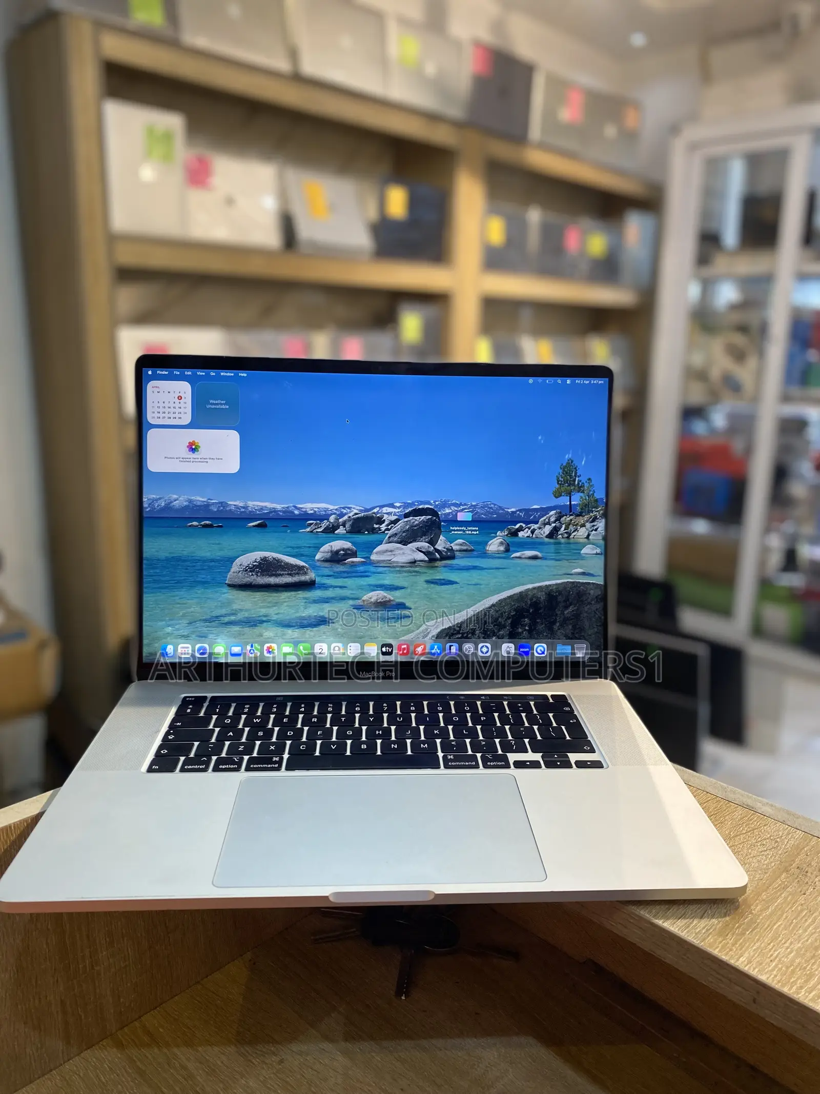 Laptop Apple MacBook Pro 2019 16GB Intel Core i9 SSD 1T
