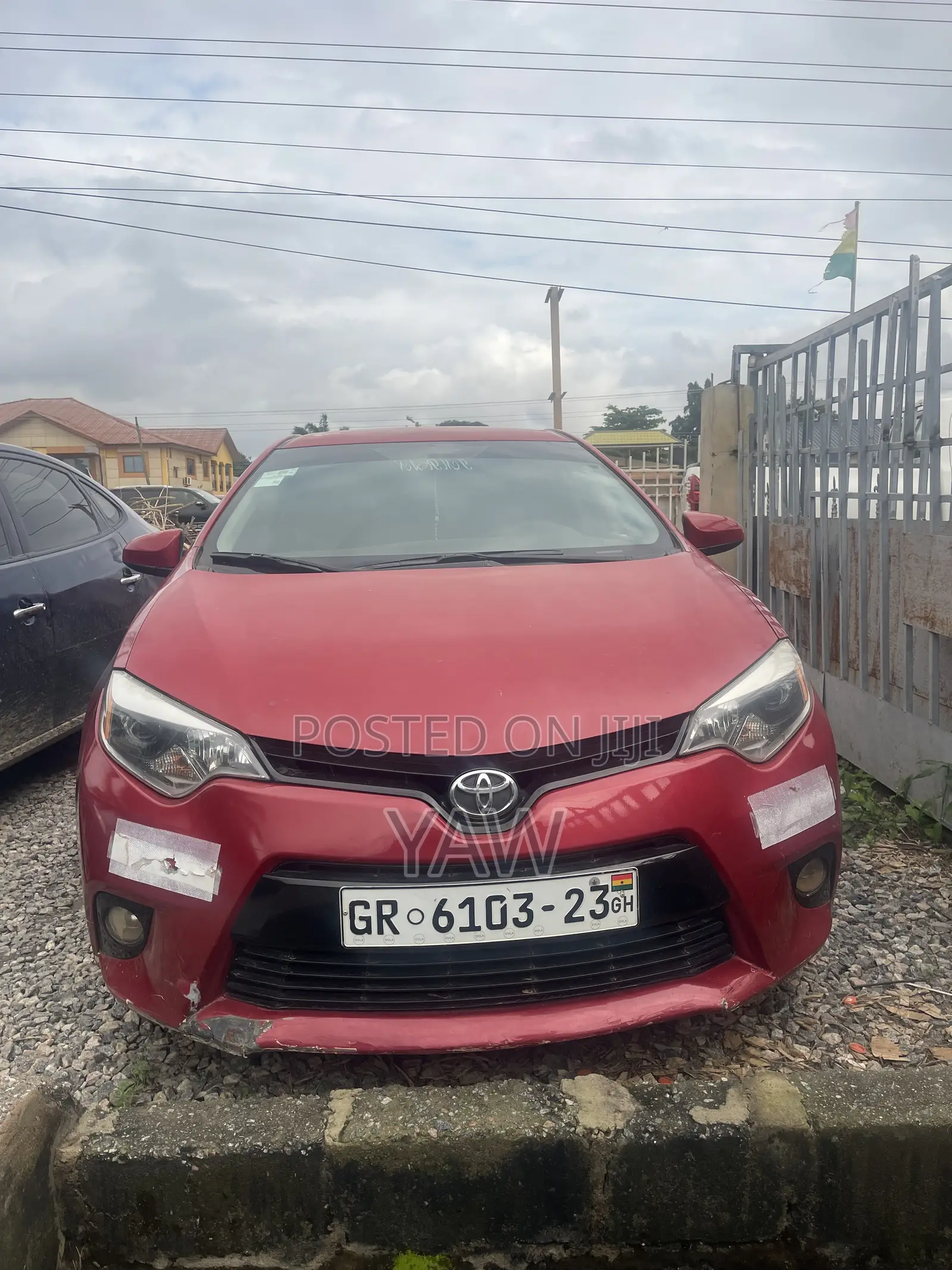 Toyota Corolla LE Eco 4dr Sedan (1.8L 4cyl CVT) 2016 Red