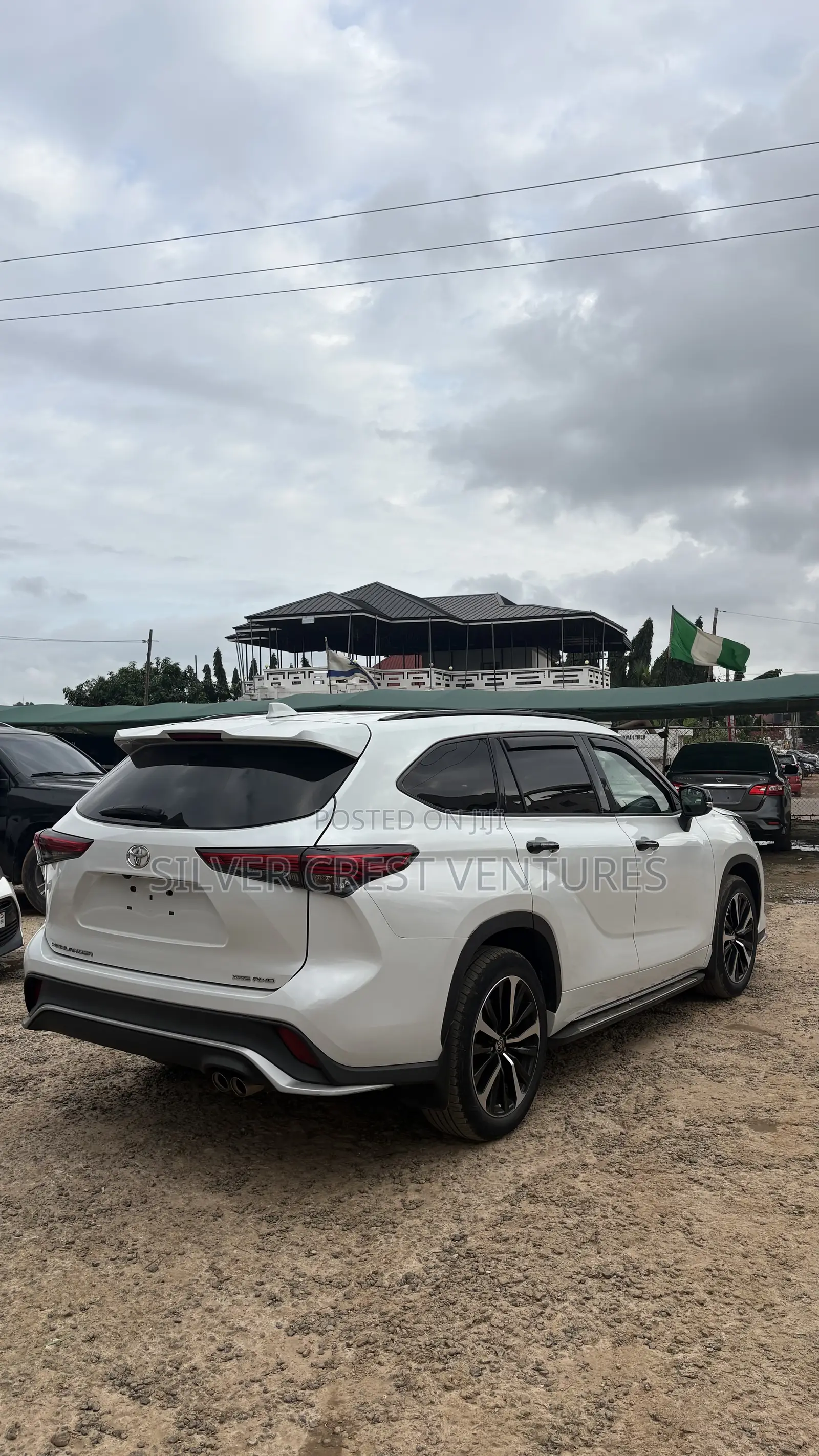 Toyota Highlander XSE 2022 White
