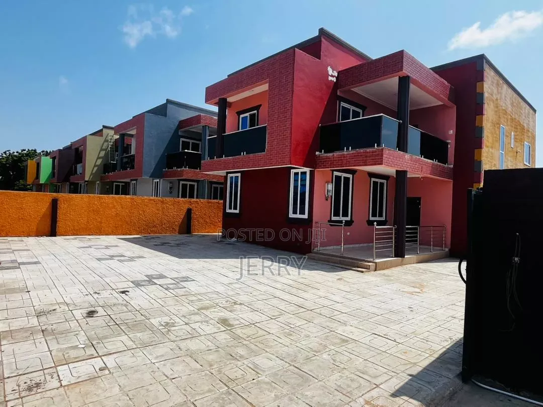 4bdrm House in Regimanuel Gray Estates for sale
