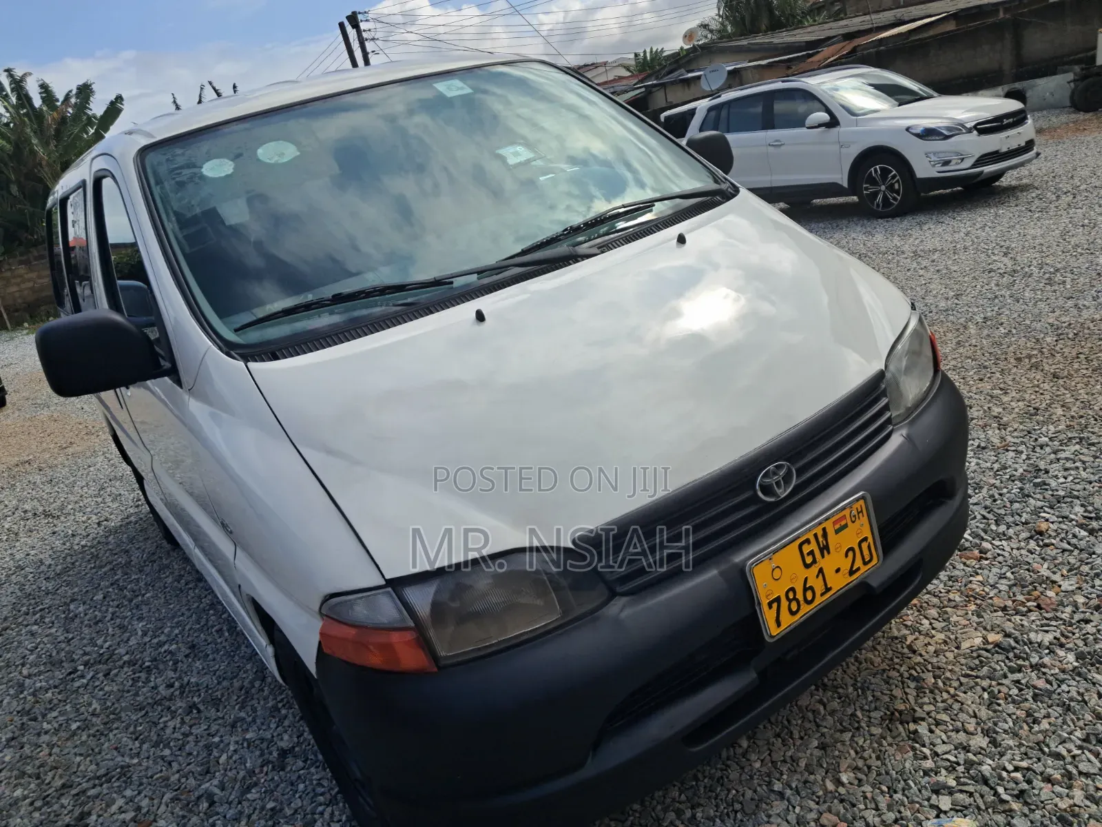 Toyota HiAce 2010 White