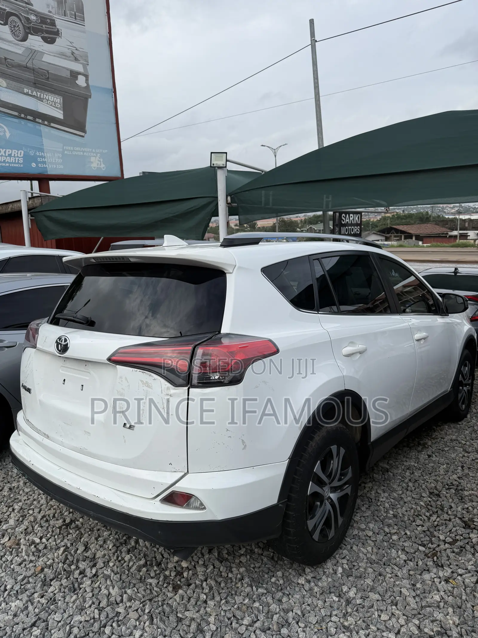 Toyota RAV4 LE 4dr SUV AWD (2.5L 4cyl 6A) 2018 White