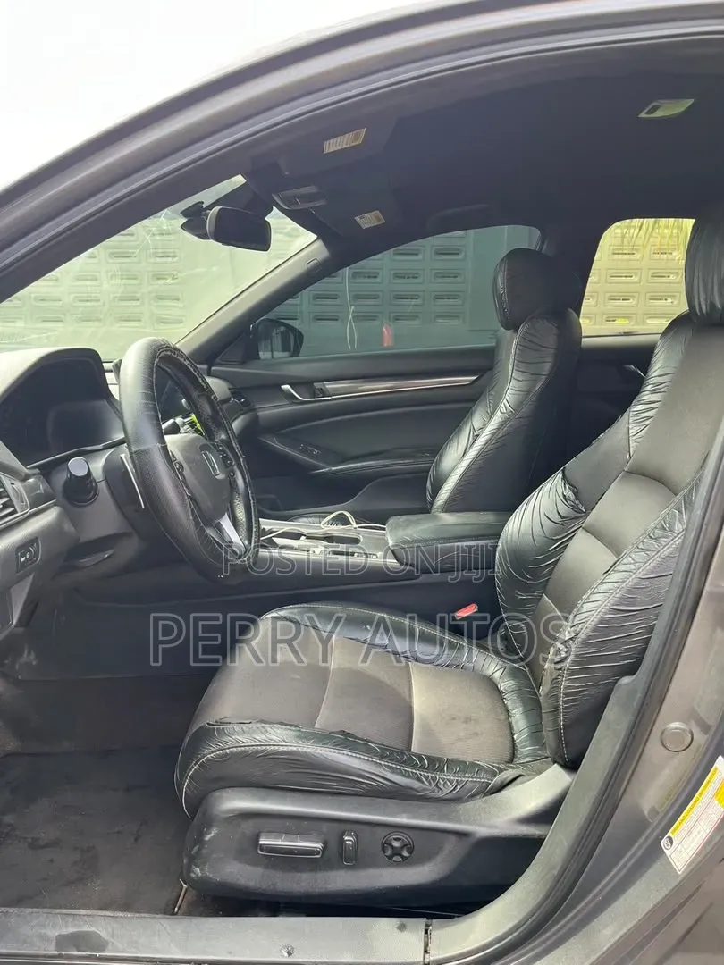 Honda Accord 2019 Gray