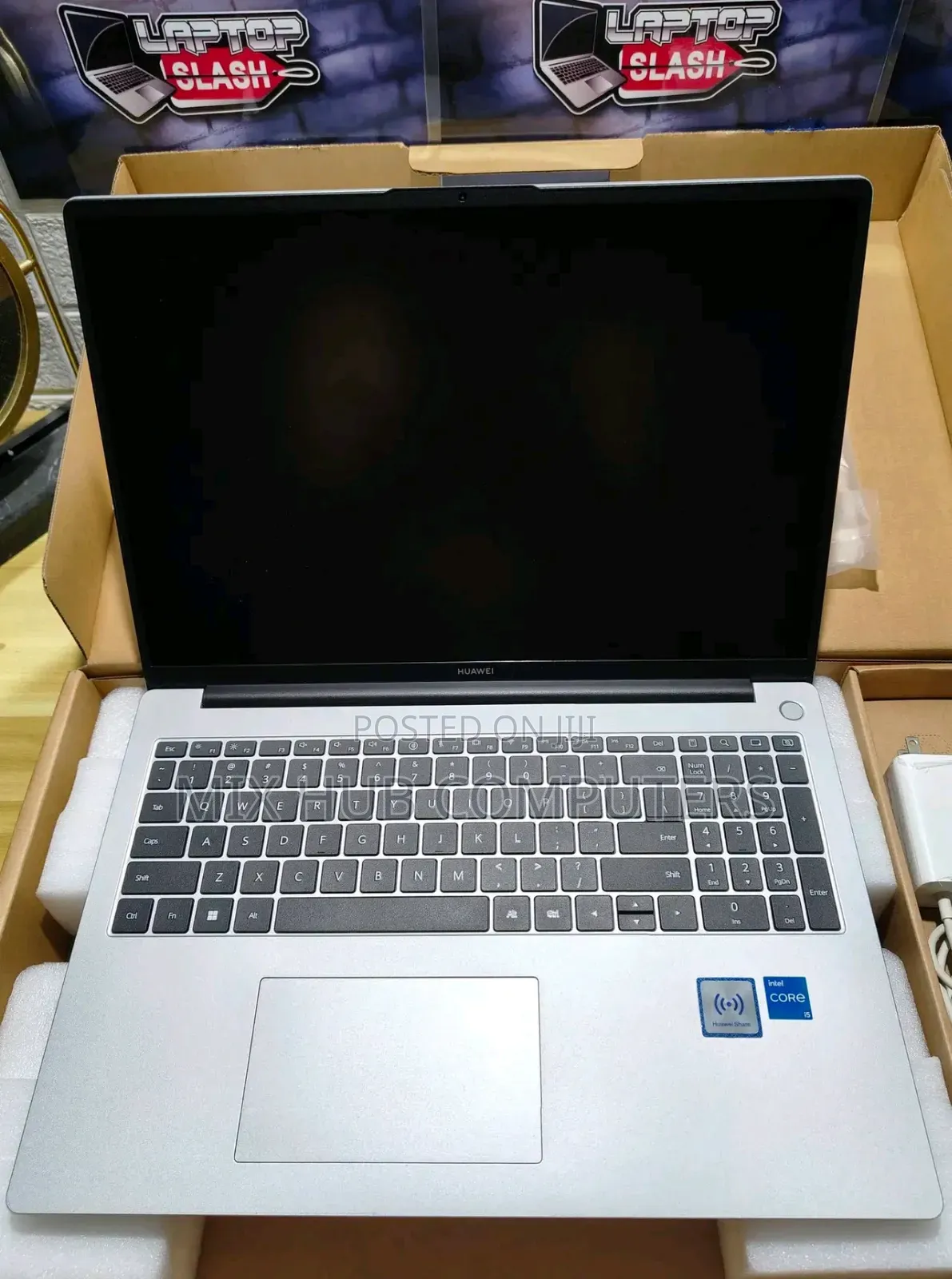 New Laptop Huawei MateBook HZ-W19 16GB Intel Core i5 SSD 512GB
