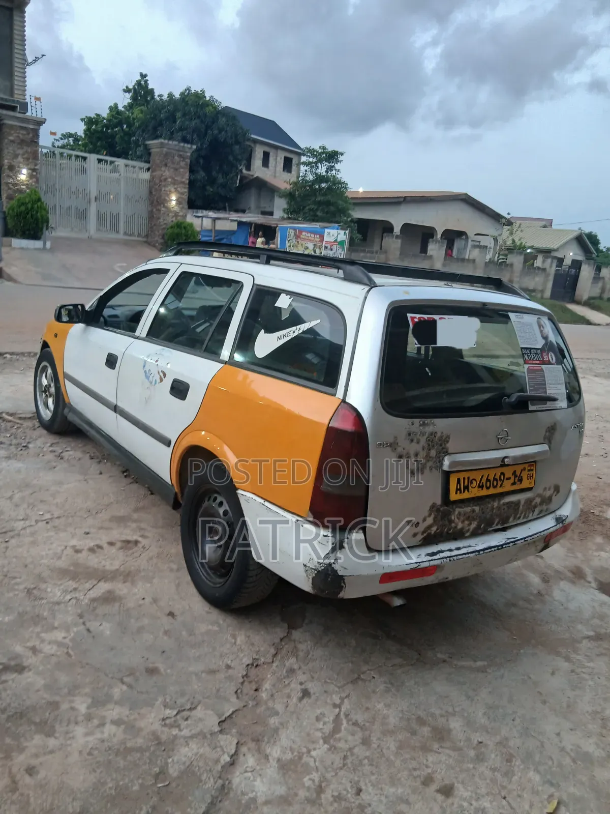 Opel Astra 2001 White