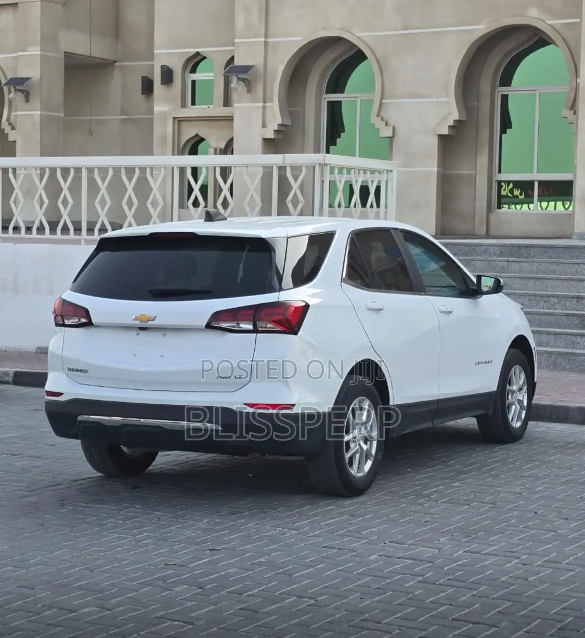Chevrolet Equinox 2022 White