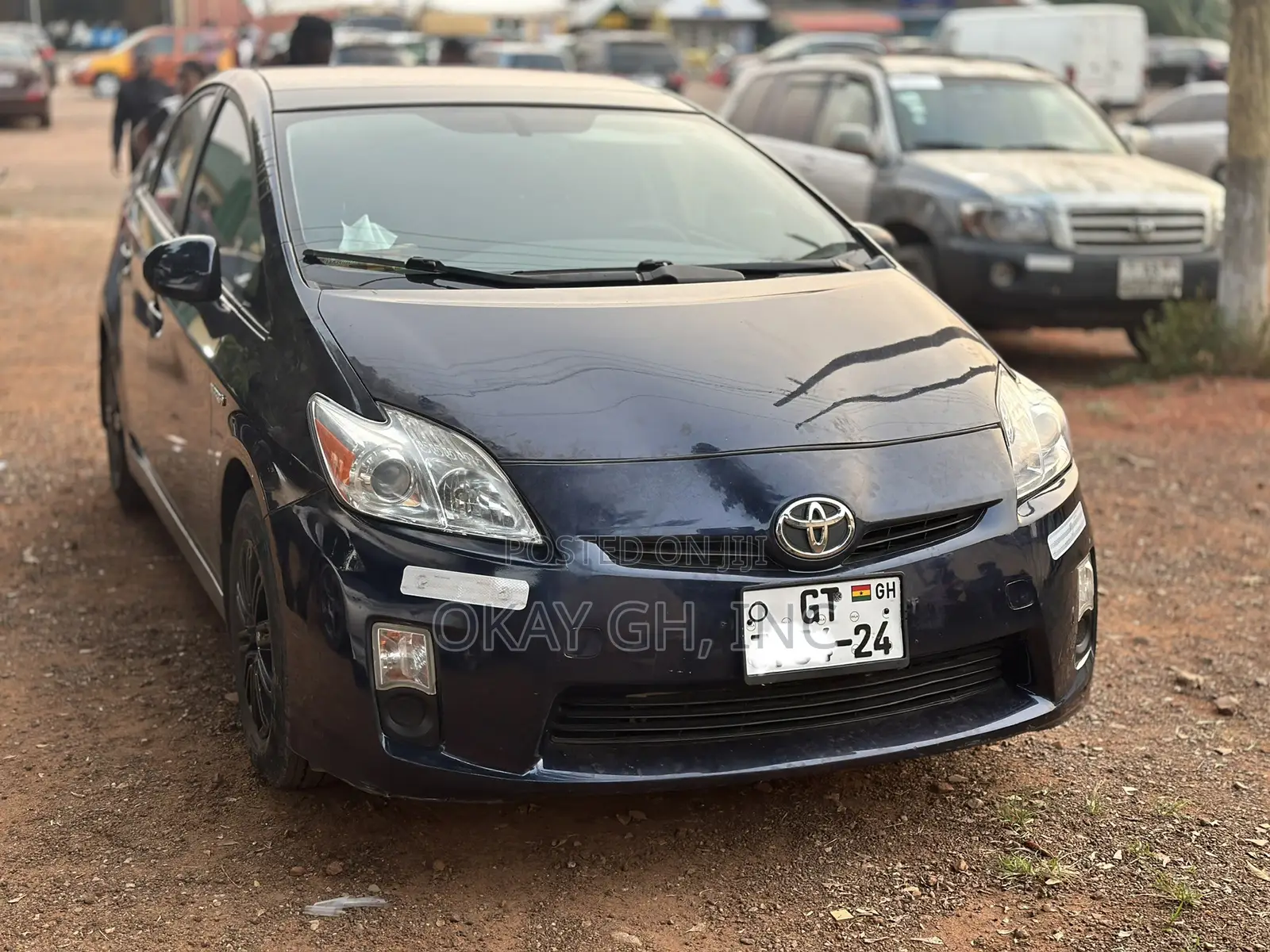 Toyota Prius Four 4dr Hatchback (1.8L 4cyl gas/electric hybrid CVT)