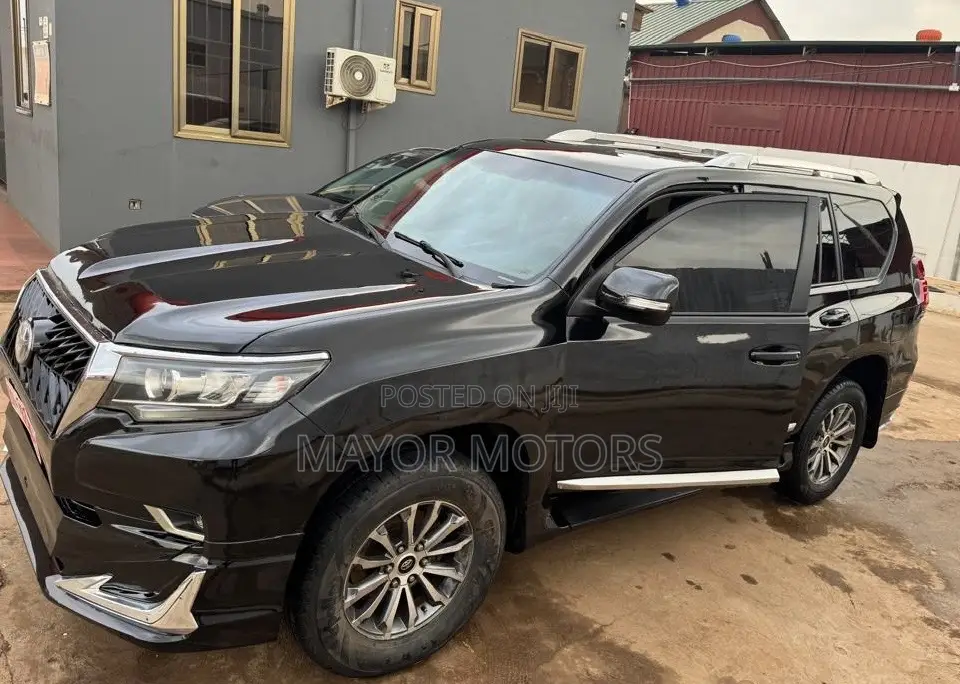 Toyota Land Cruiser Prado 2.7 i 2011 Black