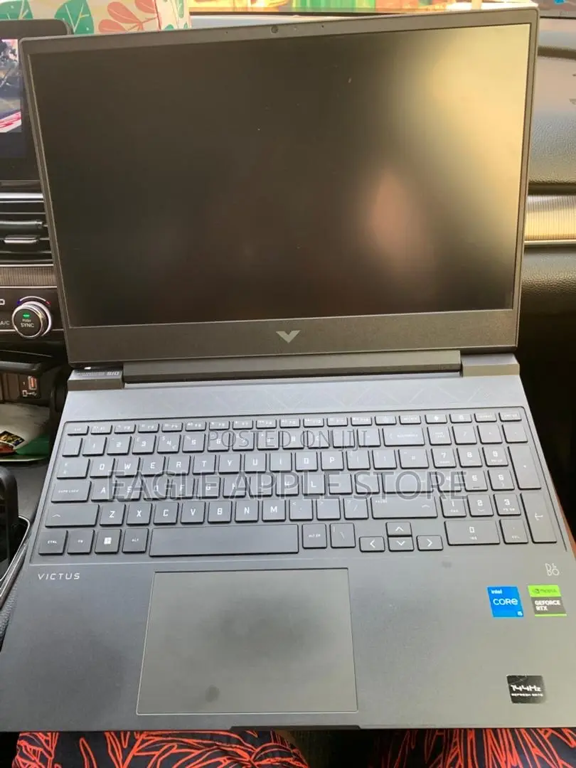 Laptop HP Victus 15 6GB Intel Core i5 HDD 512GB