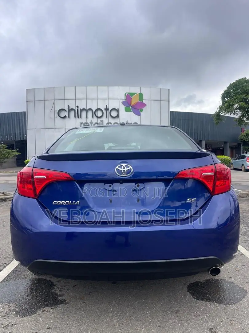 Toyota Corolla SE 4dr Sedan (1.8L 4cyl CVT) 2017 Blue