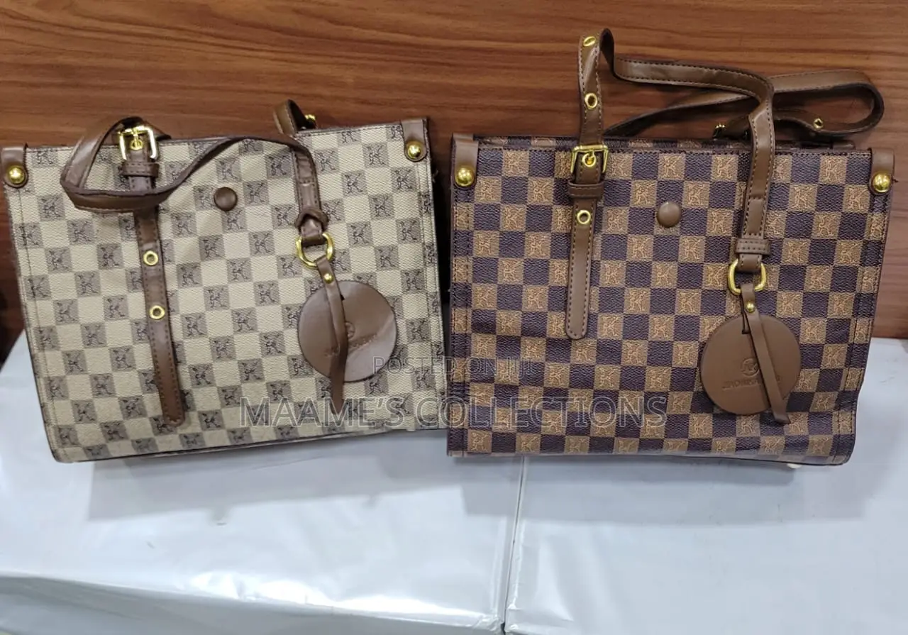 Ladies Designed Handbag With Mini Purse (Some Doesn’T Come With Purse)
