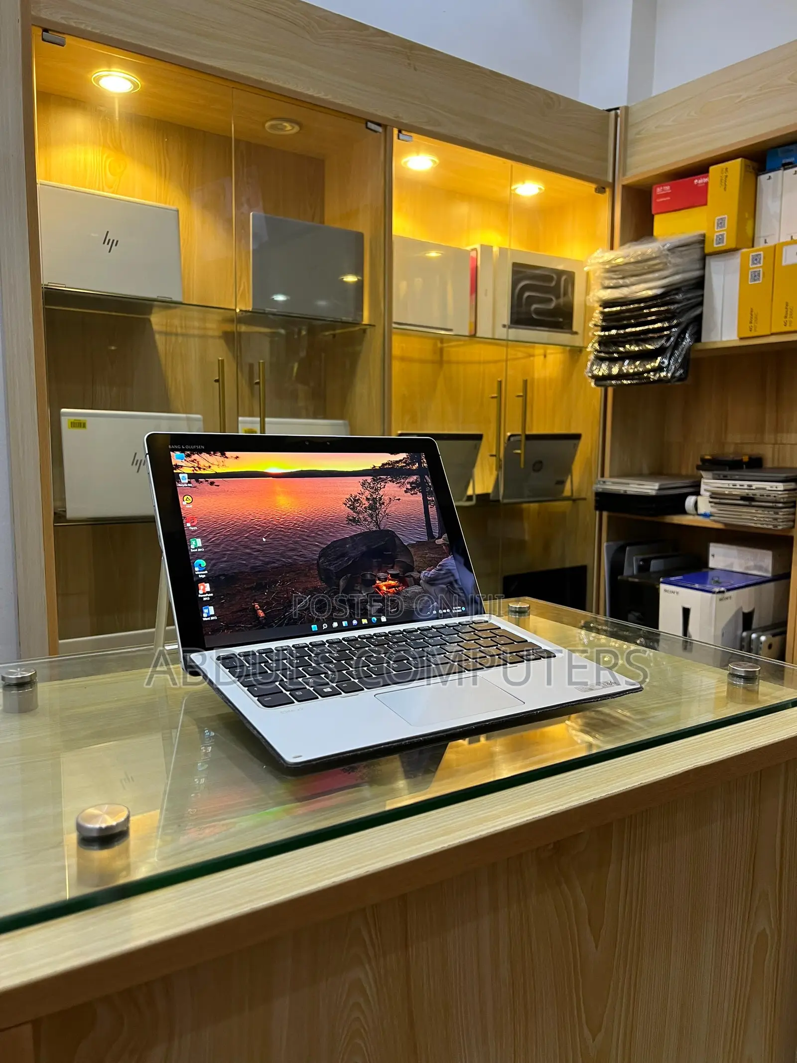 Laptop HP Elite X2 1012 G2 8GB Intel Core i5 SSD 256GB