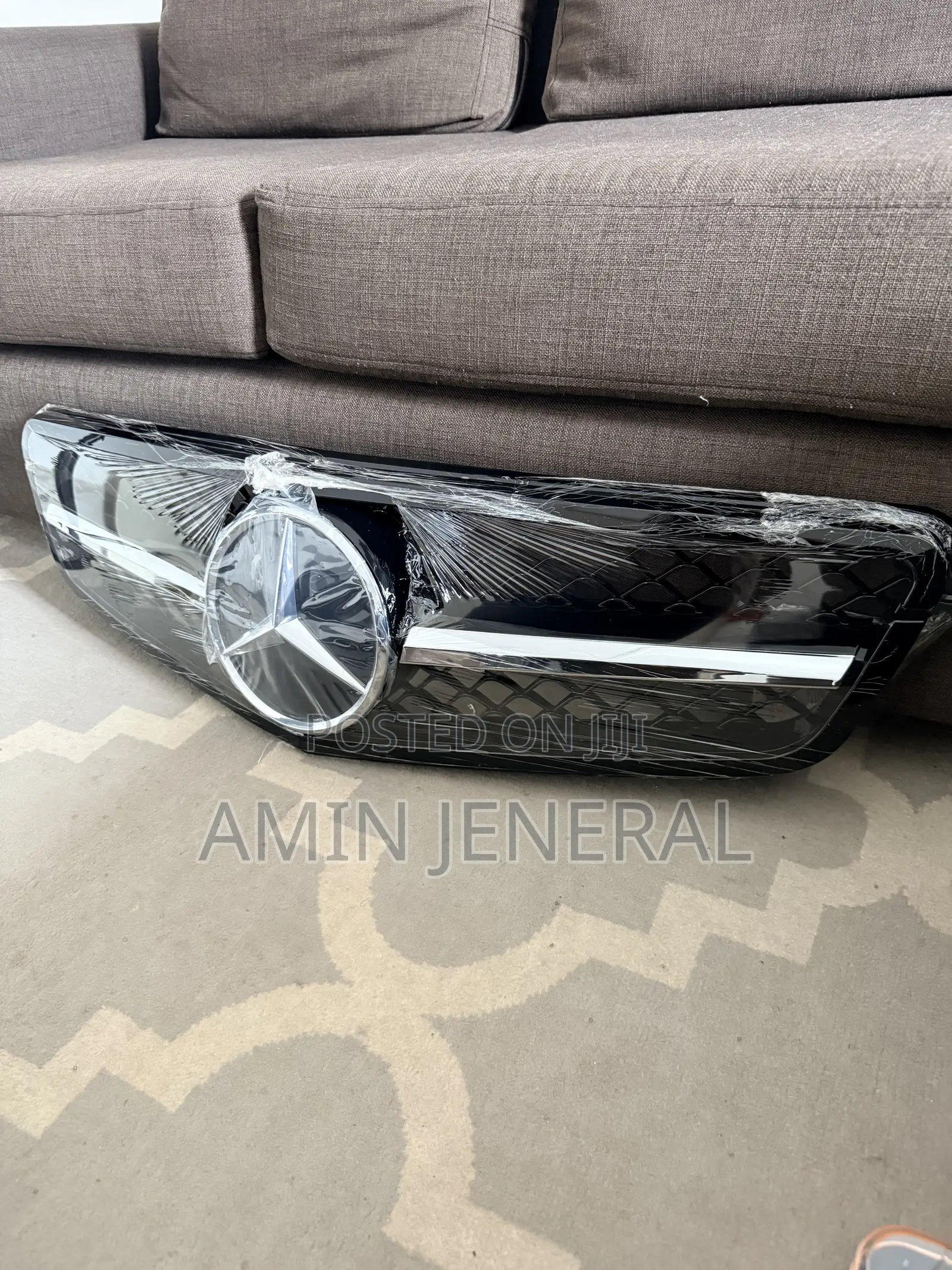W204 C250 Amg Front Grille