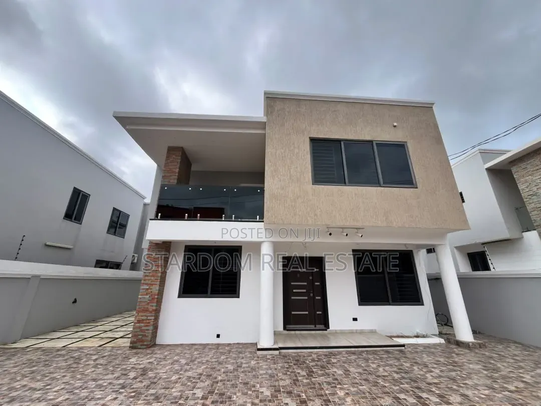 4bdrm Duplex in East Legon Hills, Boundary Road Area for rent