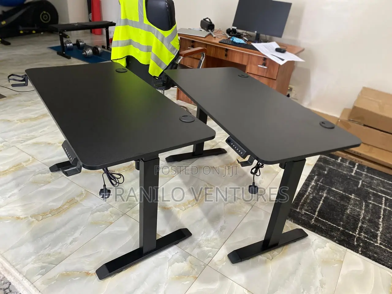Electric Height Adjustable Desk (1.2m-1.6m)