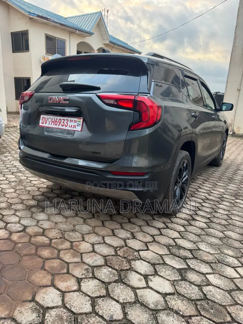 GMC Terrain 2021 Gray