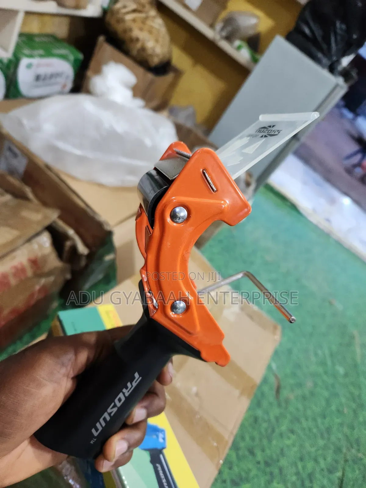 Heavy Duty Tape Dispenser