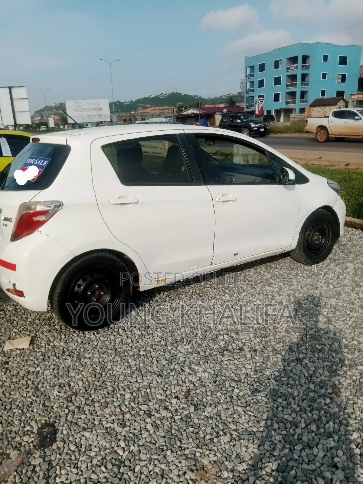 Toyota Yaris 2012 White