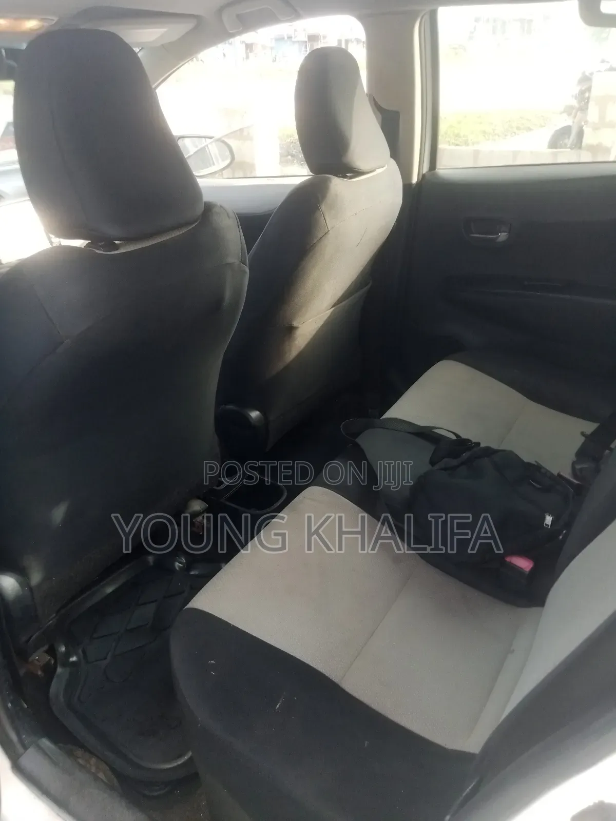 Toyota Yaris 2012 White