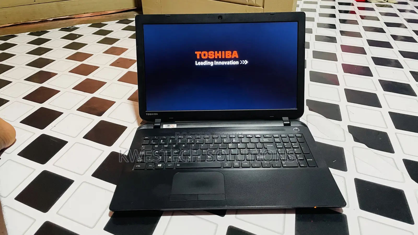 Laptop Toshiba Satellite C55 8GB Intel Core i3 HDD 640GB