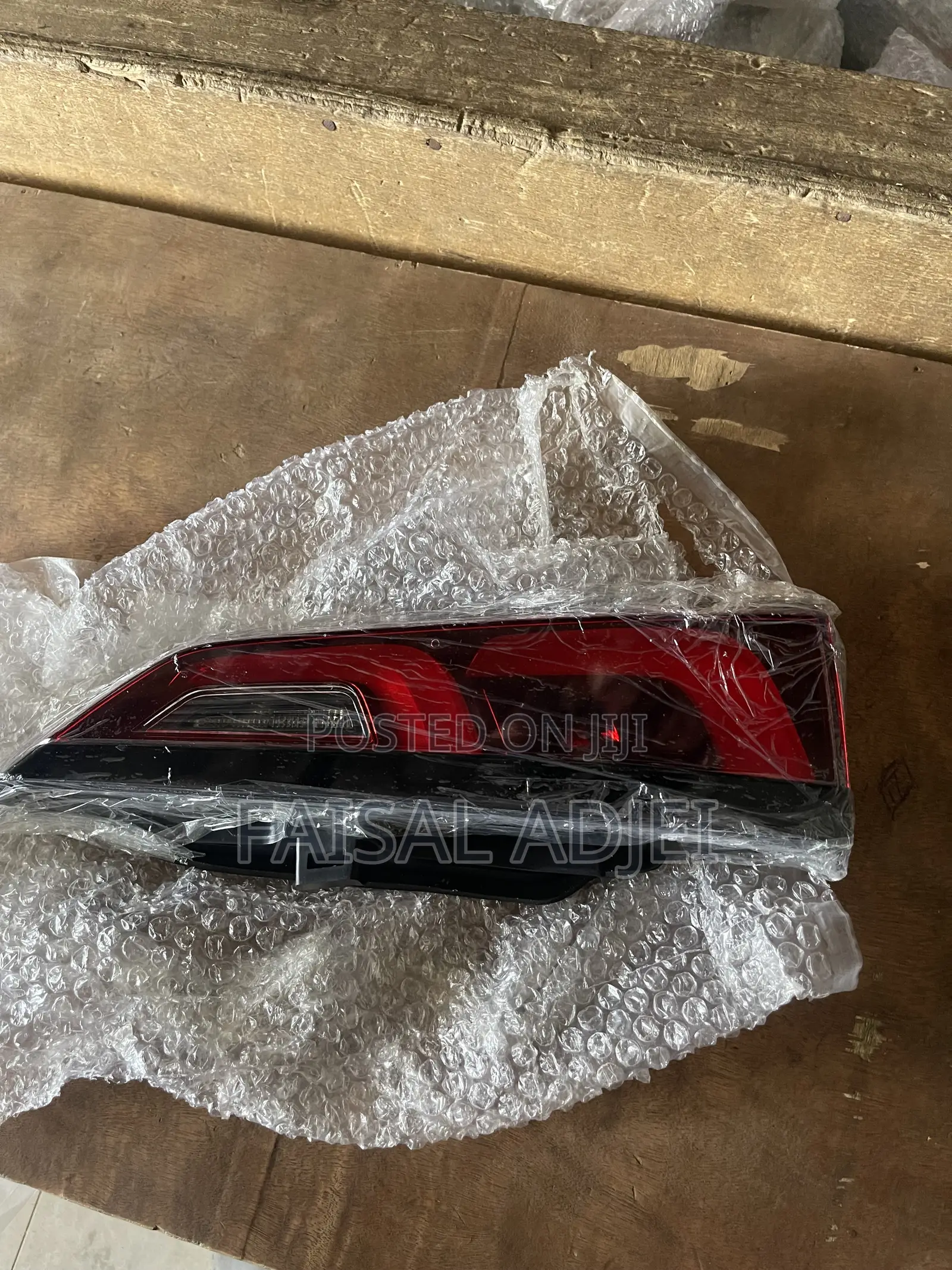 Cr-v 23 Boot Light