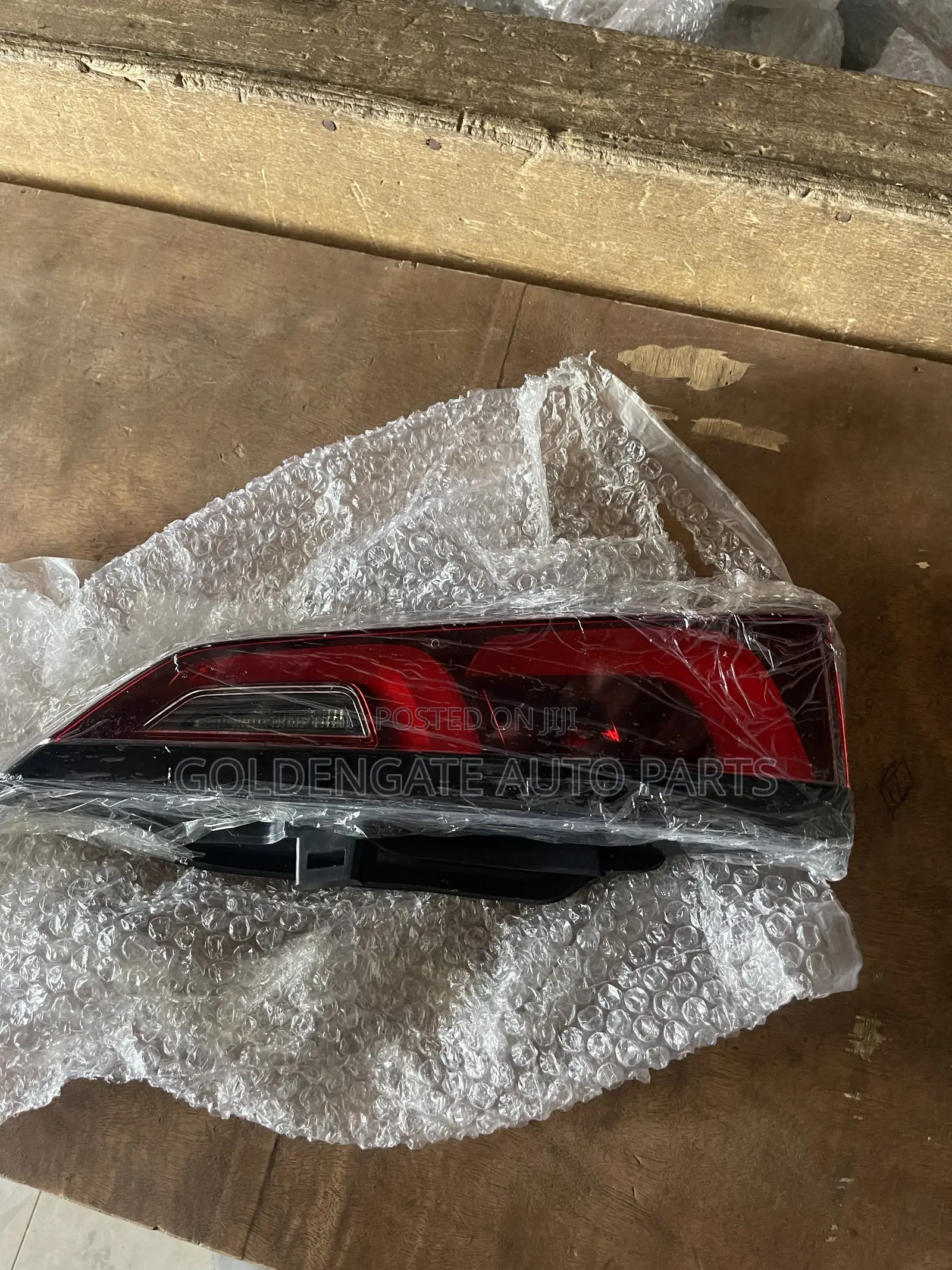 Honda Cr-v 23 Boot Light