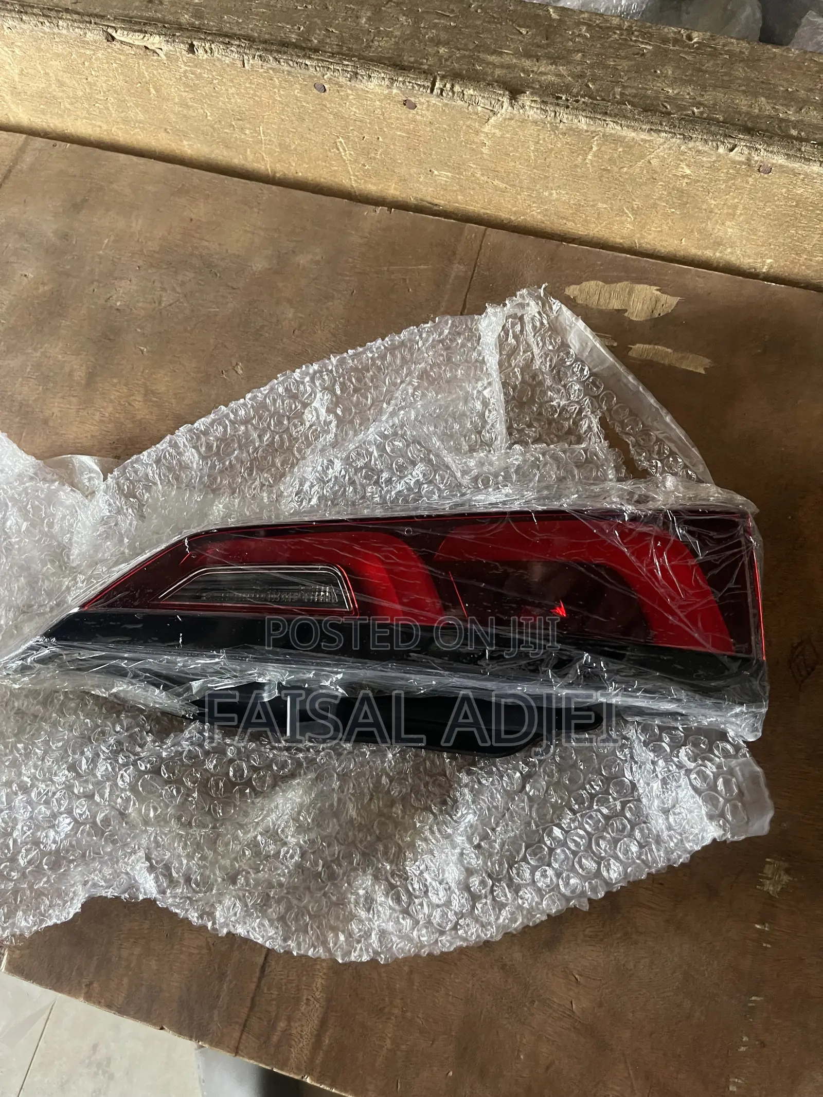 Cr-v 23 Boot Light