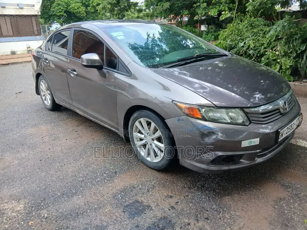 Honda Civic 2012 Silver