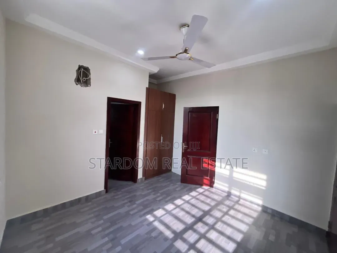 2bdrm Apartment in Adjiringanor, Ability for rent