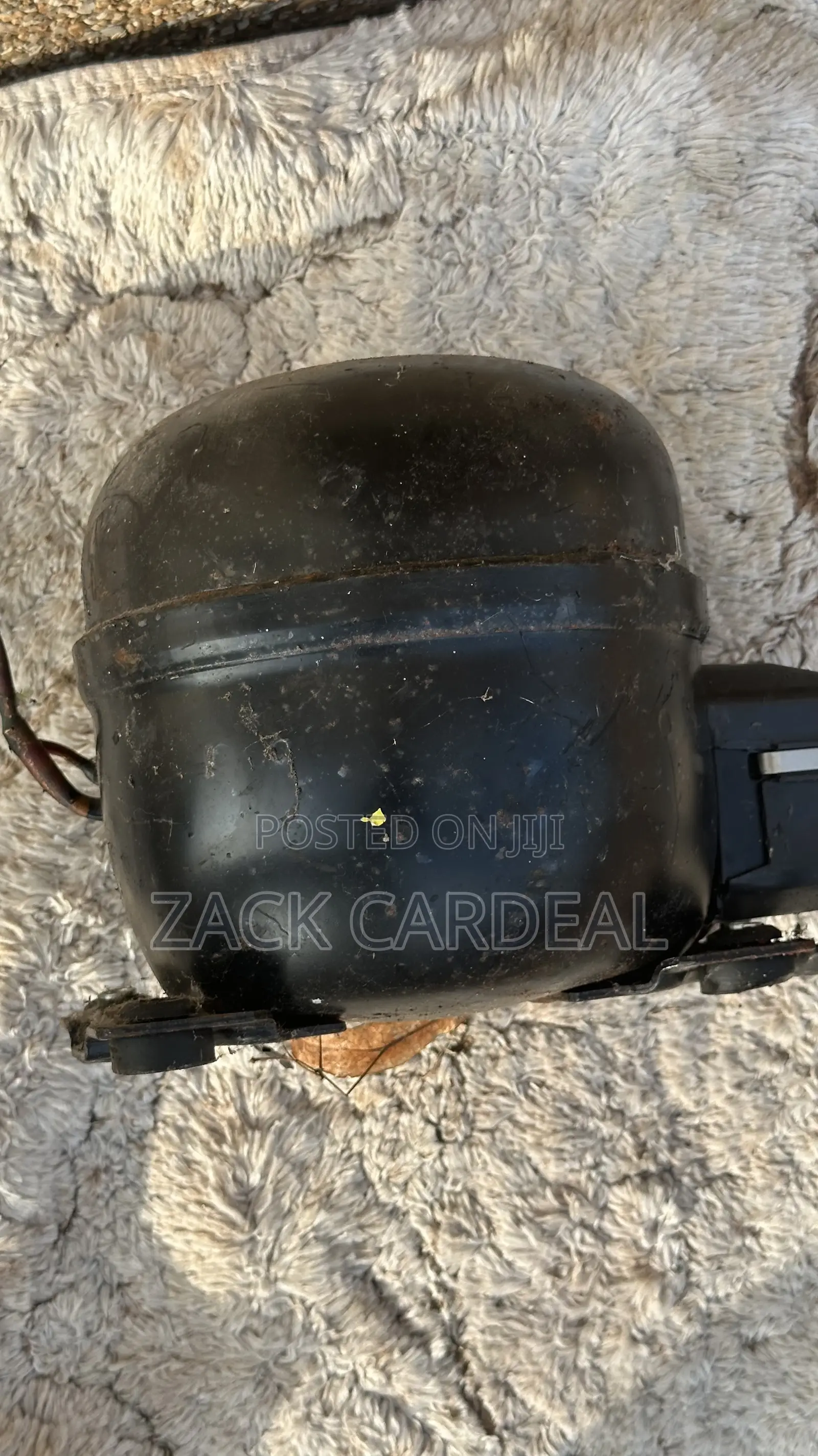Uk Used Guangzhou Refrigeration Edw91a Compressor (R600a)