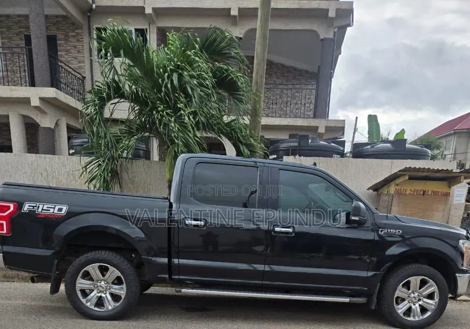 Ford F-150 2018 Black