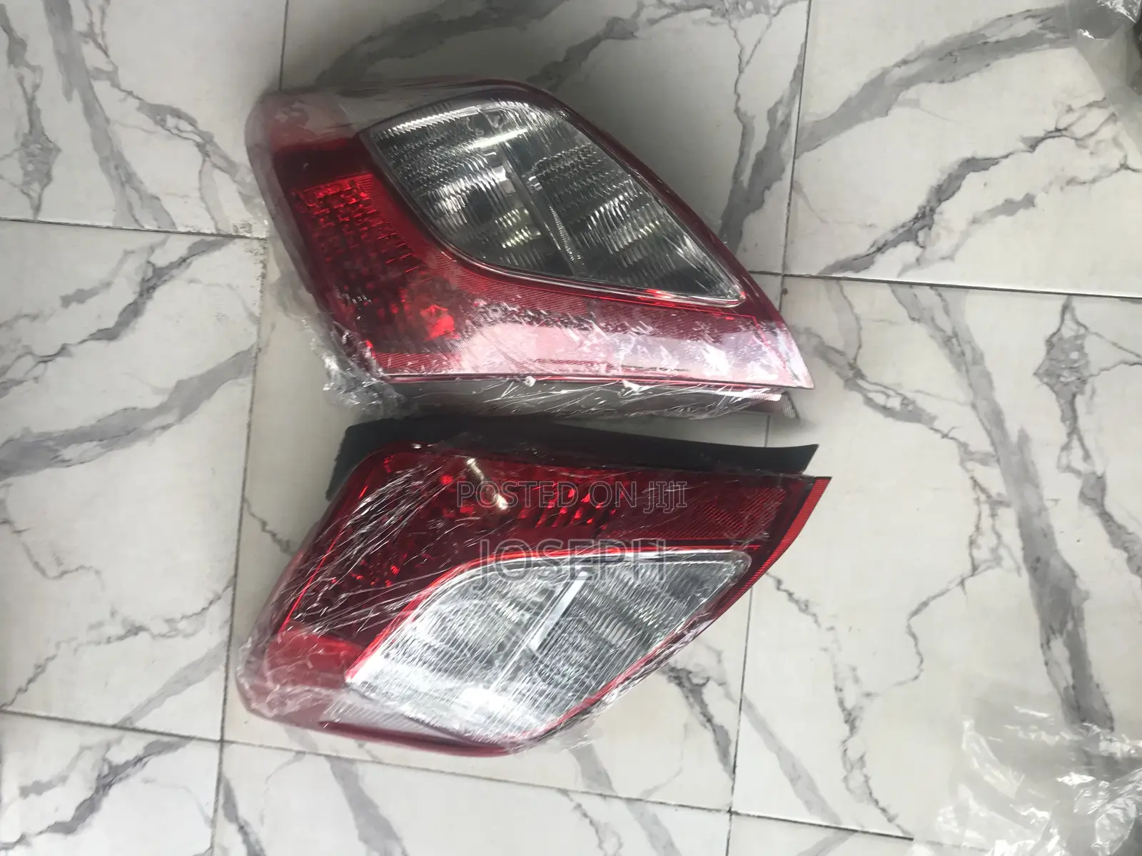 Vitz 2012,2013,2014 Tail Light