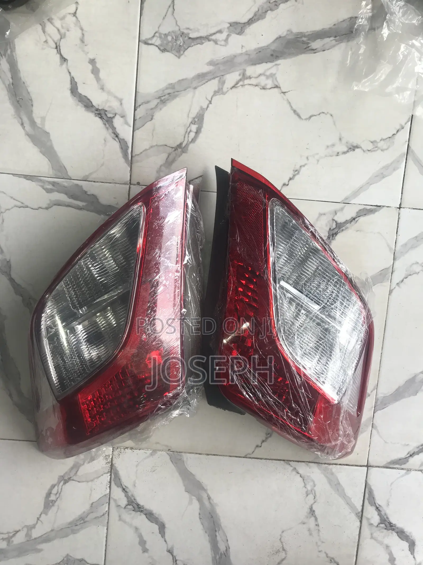 Vitz 2012,2013,2014 Tail Light