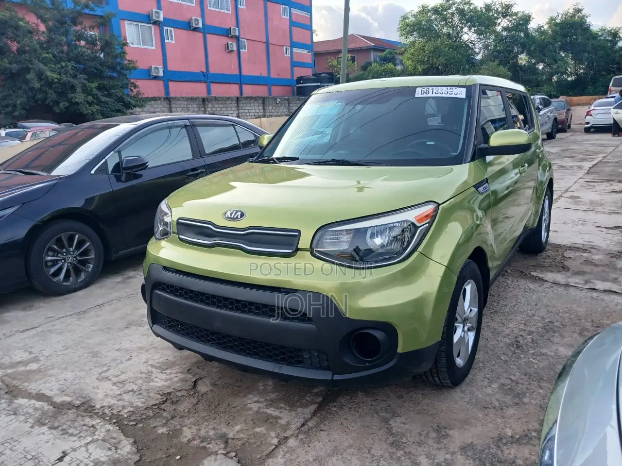 Kia Soul Base Hatchback 2017 Green