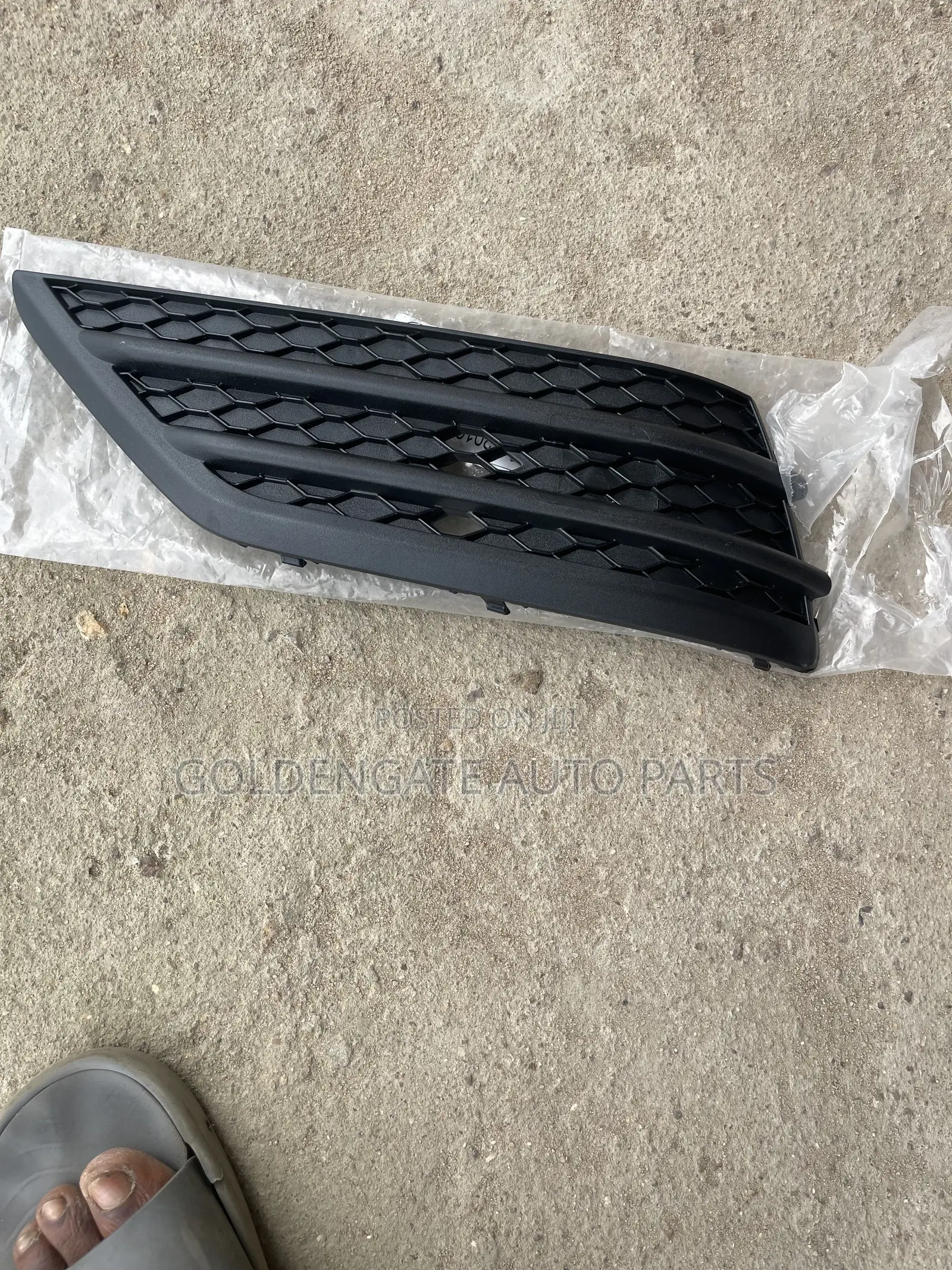 Pilot 2016 Fog Light Cover