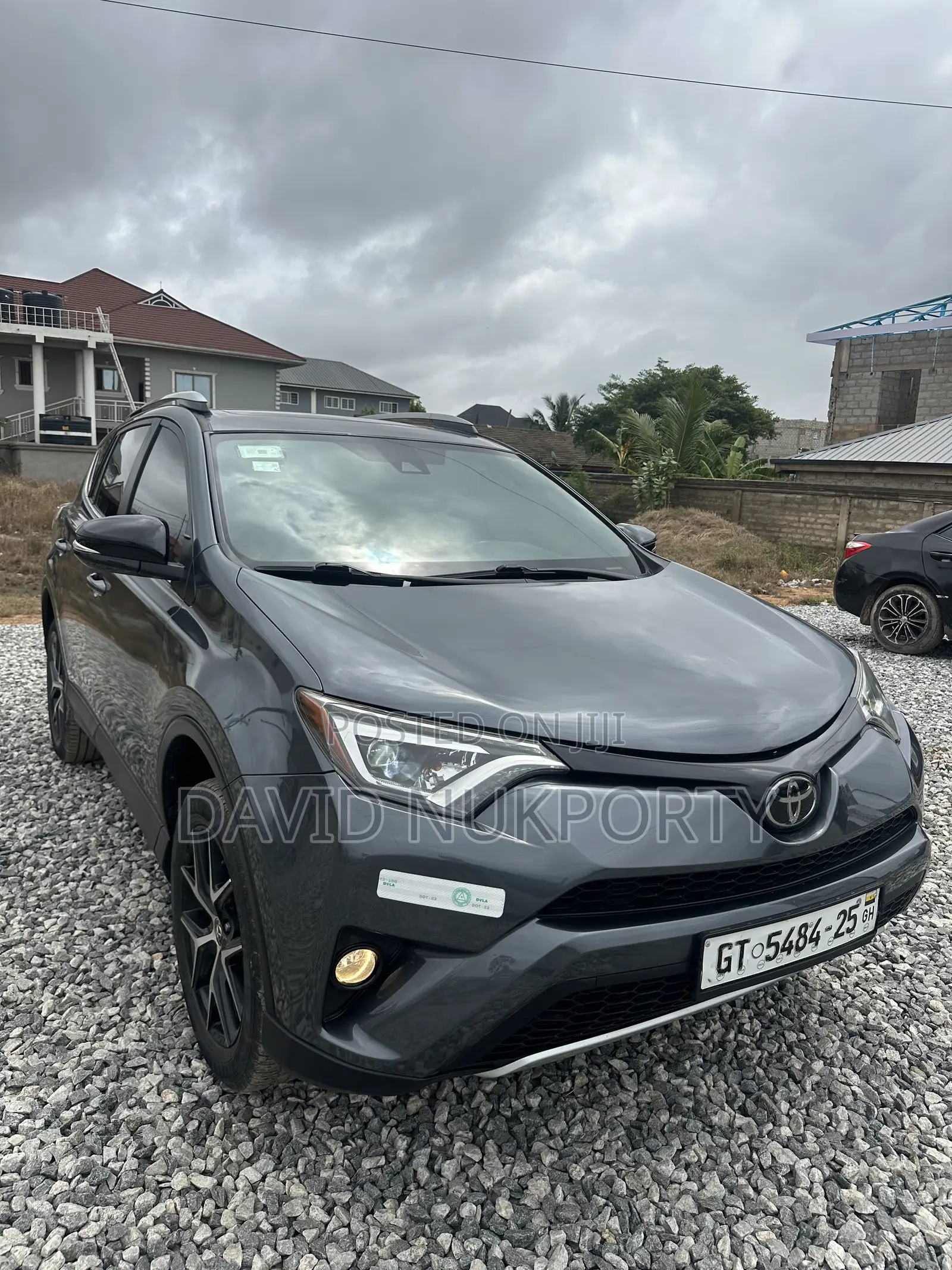 Toyota RAV4 2017 Gray