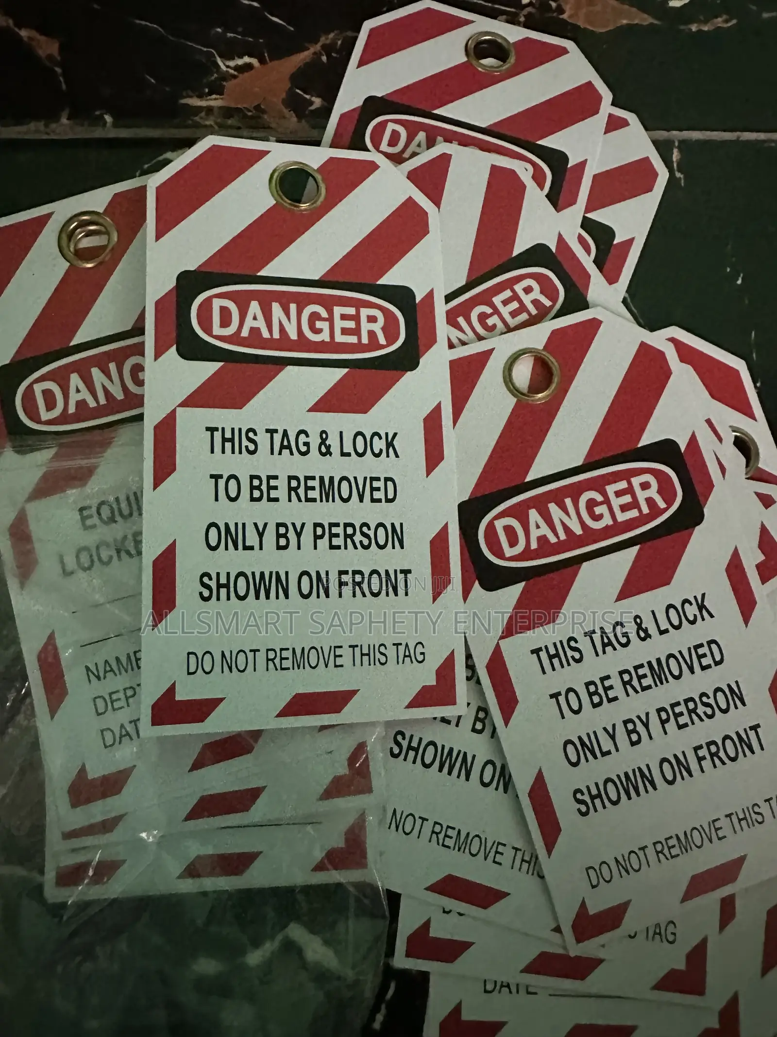 Safety Danger Tag Card
