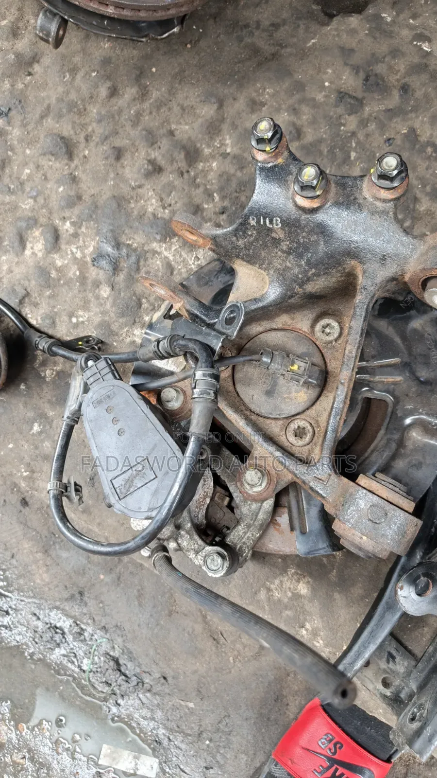 2019 Hyundai Tucson/Sportage Back Hub Complete