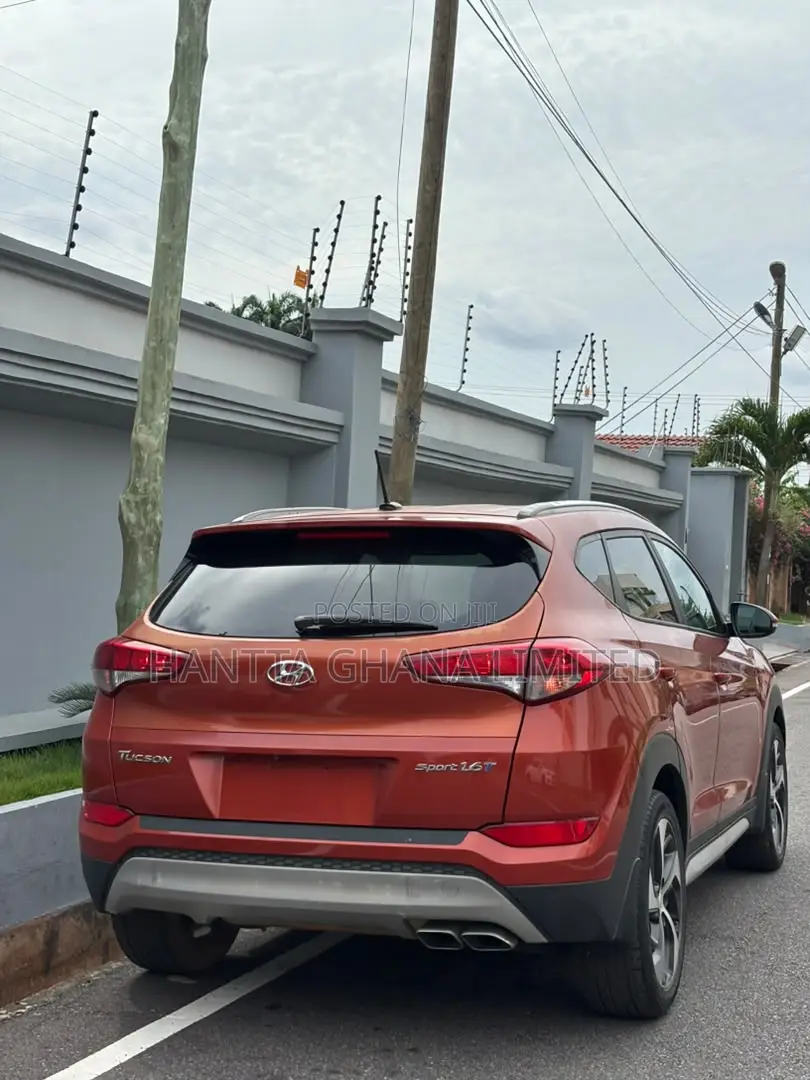 Hyundai Tucson Sport AWD 2017 Orange