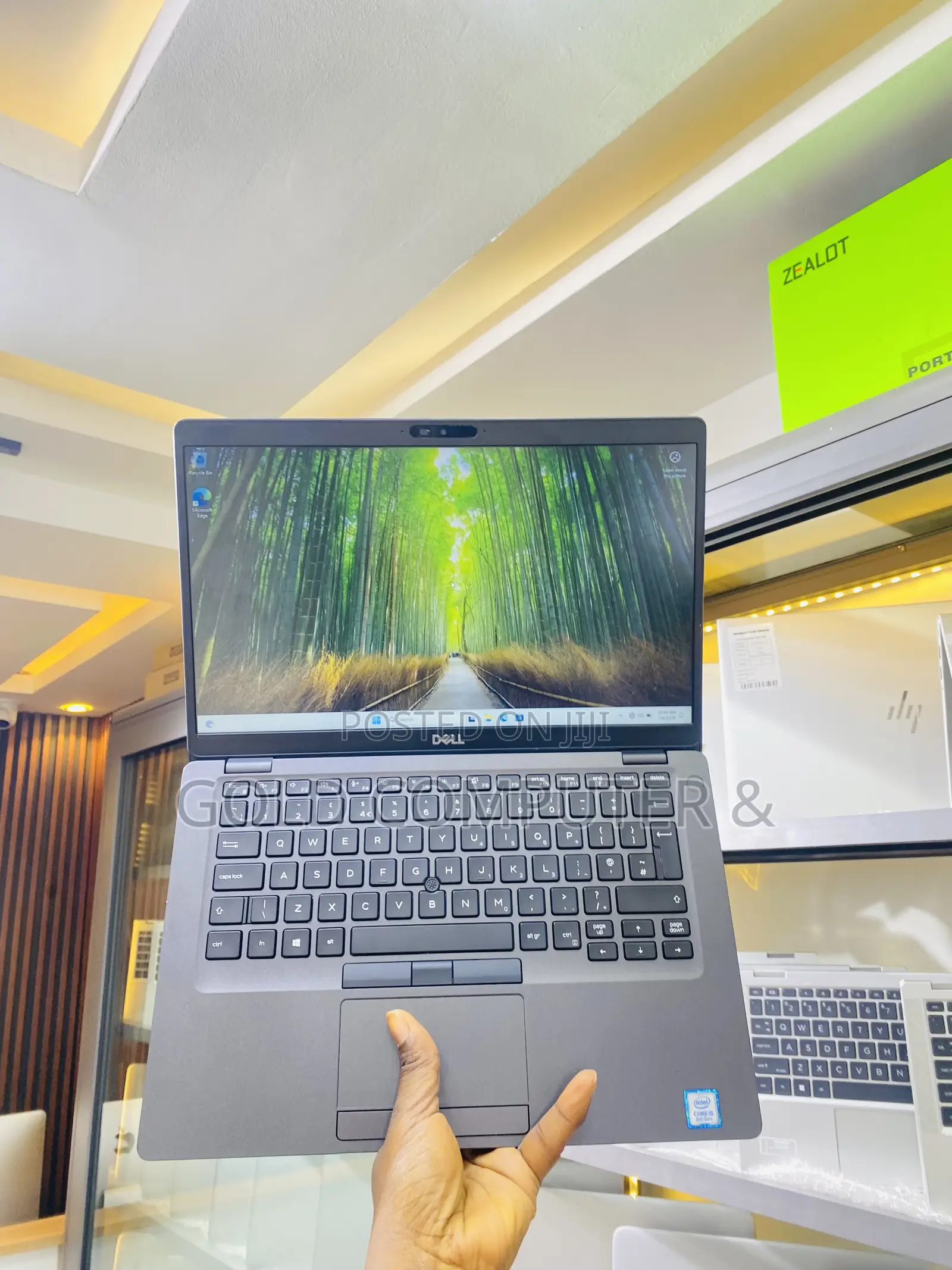 Laptop Dell Latitude 5400 8GB Intel Core i5 SSD 256GB