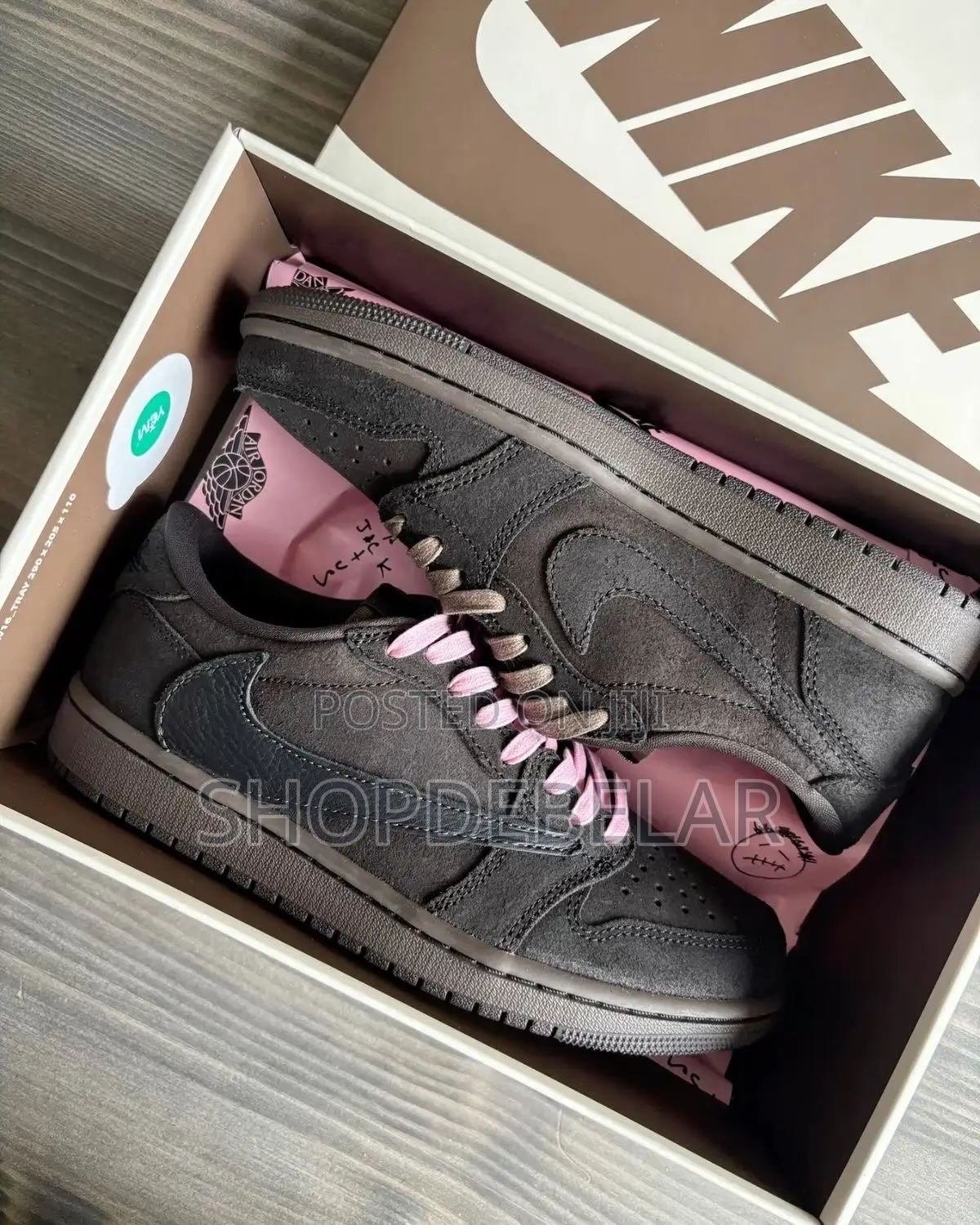Travis Scott Nike