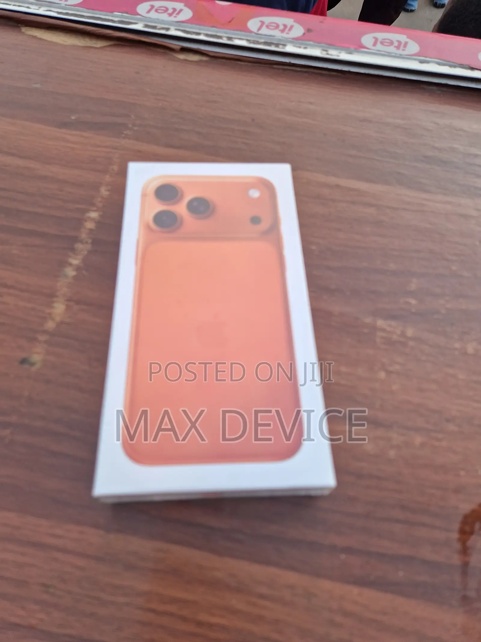 New Apple iPhone 17 Pro Max 256 GB Orange