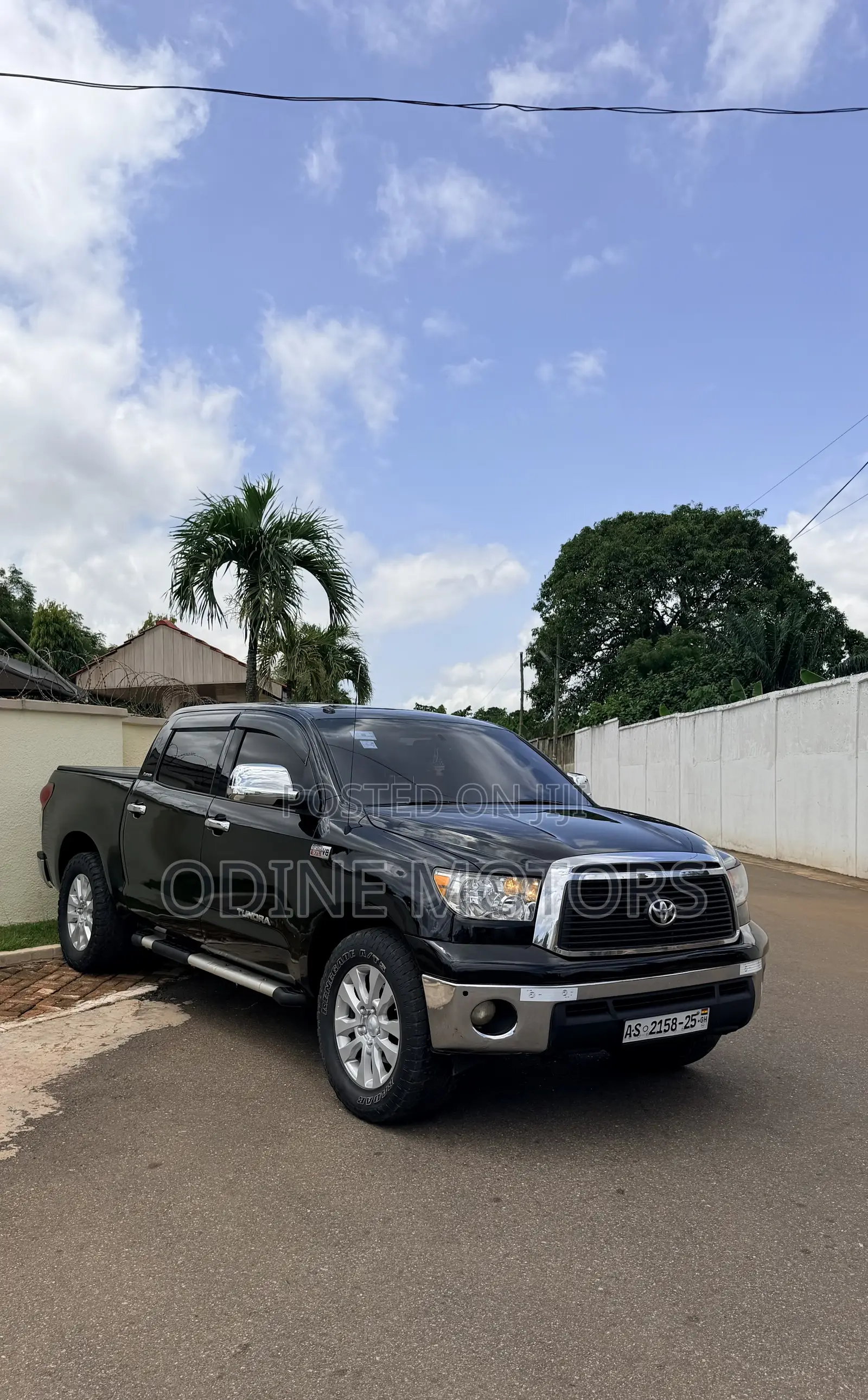 Toyota Tundra 2013 Black